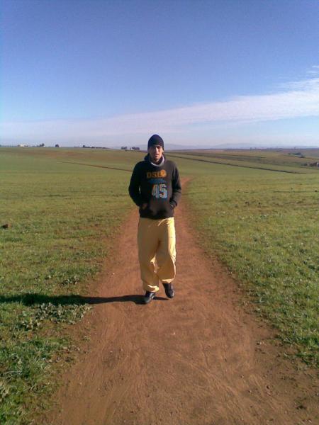 Vien Marcher Avec Moi Chui Tout Seul Qui Veux Me Rejoindre